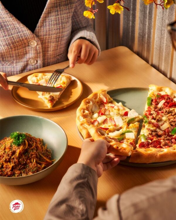 Pizza Thit Súc sích